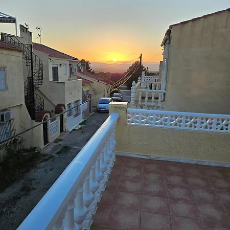Cozy Townhouse * San Fulgencio