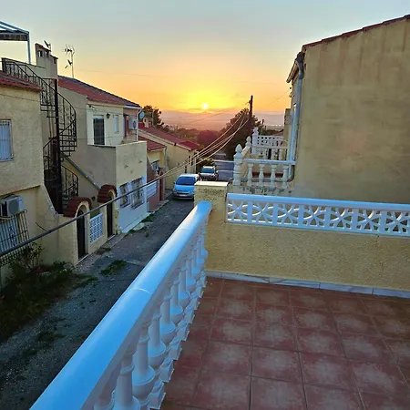 Vakantiehuis Cozy Townhouse *